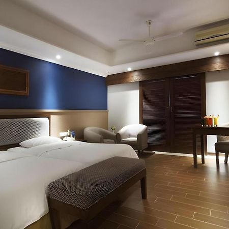 Hotel Niagara Parapat Luaran gambar