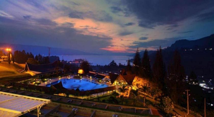 Hotel Niagara Parapat Luaran gambar